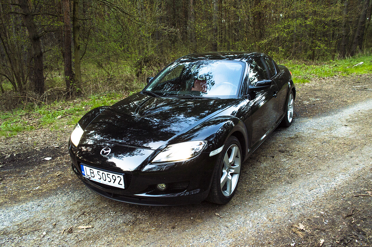 Czarna M. ze wschodu Mazda rx8 RX Klub Polska